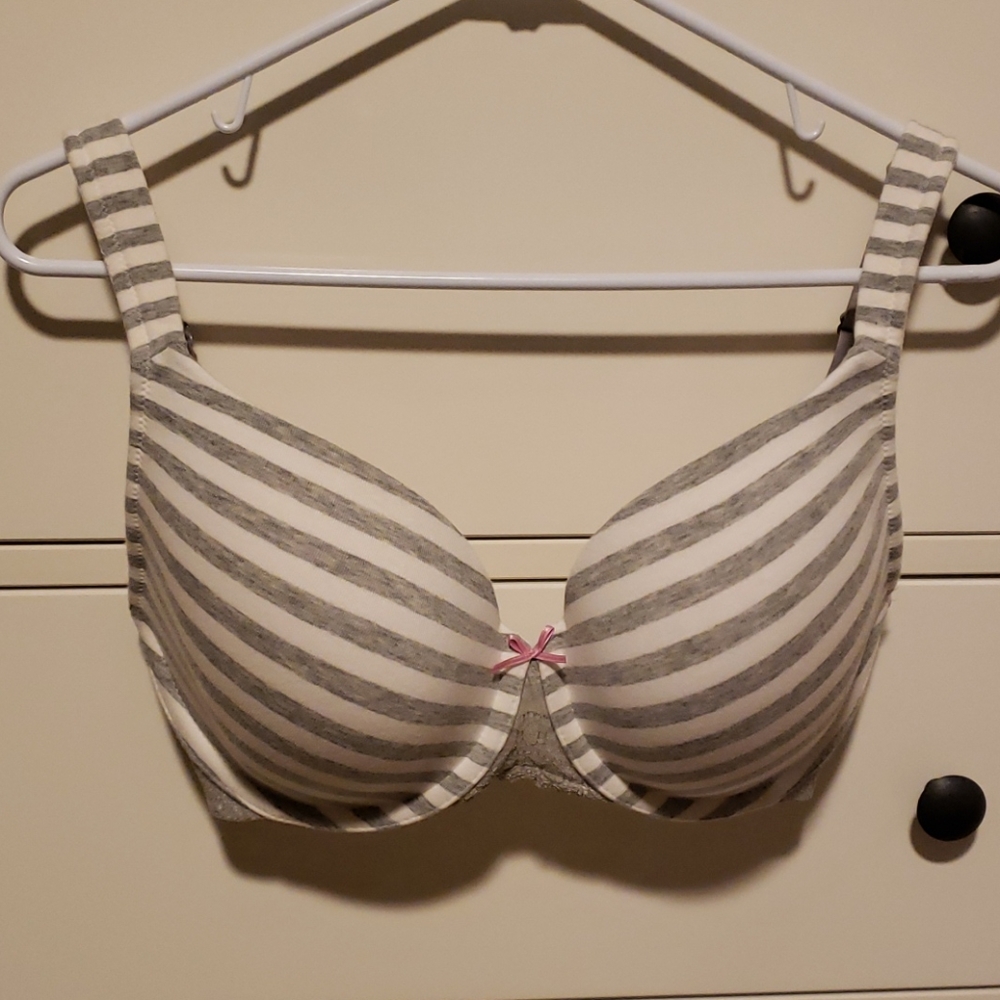 Bra